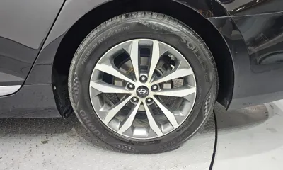 Hyundai Grandeur 2012, 156727 км, за 1945.1 USD