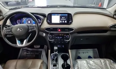 Hyundai Santafe 2020, 97000 км, за 12899.03 USD
