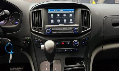 Hyundai Starex