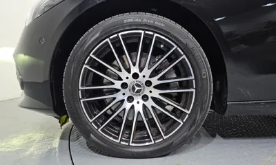 Mercedes-Benz C-Class 2022, 34290 км, за 24451.37 USD