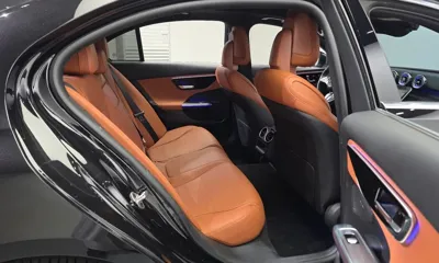 Mercedes-Benz C-Class 2022, 34290 км, за 24451.37 USD - фото 11