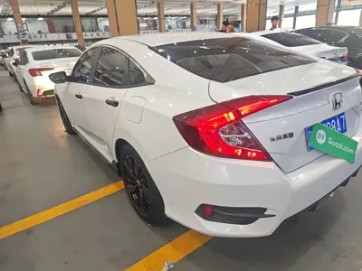 Honda Civic 2020, 35400 км, за 9314.12 USD