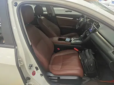 Honda Civic 2020, 35400 км, за 9314.12 USD - фото 25