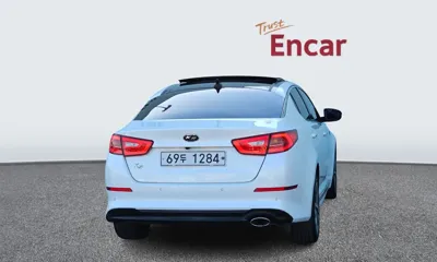 Kia K5 2014, 128514 км, за 4735.6 USD