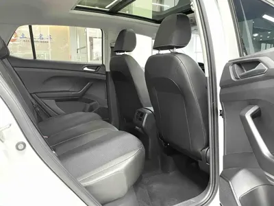 Volkswagen Tacqua 2022, 29500 км, за 14572.56 USD - фото 13