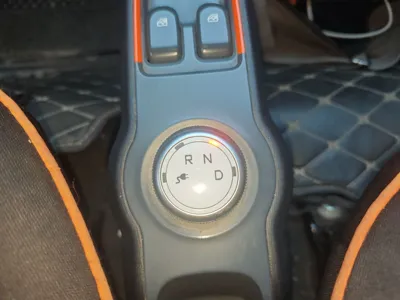 Baojun E100 2019, 101900 км, за 3846 USD - фото 11