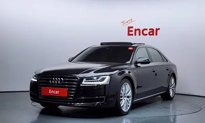 Audi A8 · 2015 год