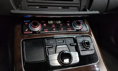 Audi A8 2015, 141993 км, за 14375.74 USD - фото 7