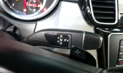 Mercedes-Benz GLE-Class 2018, 84884 км, за 18540.22 USD - фото 9