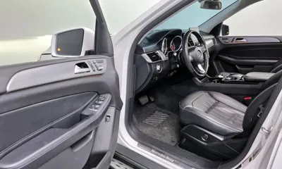 Mercedes-Benz GLE-Class 2018, 84884 км, за 18540.22 USD - фото 10