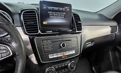 Mercedes-Benz GLE-Class 2018, 84884 км, за 18540.22 USD - фото 15