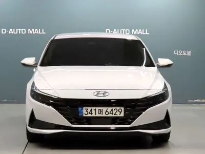 Hyundai Avante 2021, 35603 км, за 11181.17 USD