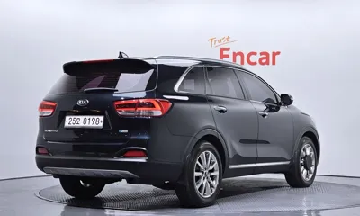 Kia Sorento 2017, 90734 км, за 10343.49 USD