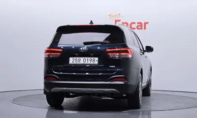 Kia Sorento 2017, 90734 км, за 10343.49 USD