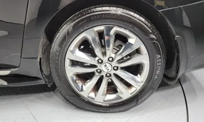 Kia Canival 2018, 109137 км, за 7488.44 USD