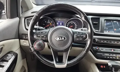 Kia Canival 2018, 109137 км, за 7488.44 USD - фото 13