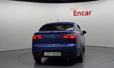 Kia Pride 2014, 111586 км, за 2364.69 USD