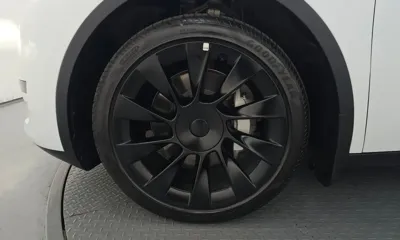 Tesla Model Y 2023, 27408 км, за 27438.62 USD
