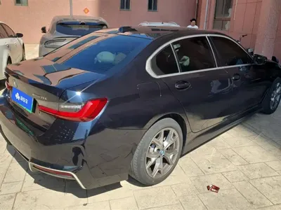 BMW i3 2023, 32500 км, за 20413.27 USD