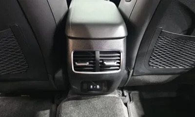 Hyundai Sonata 2024, 41072 км, за 23452.78 USD - фото 29