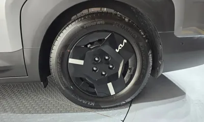 Kia PV5 2026, 20303 км, за 23583.07 USD - фото 21