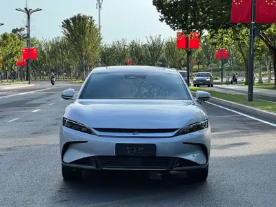 BYD Han 2024, 50000 км, за 13273 USD
