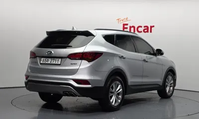 Hyundai Santafe 2017, 177005 км, за 4923.2 USD