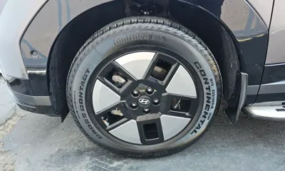 Hyundai Santafe 2024, 35547 км, за 24777 USD