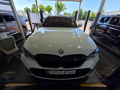BMW 3-Series · 2023 год