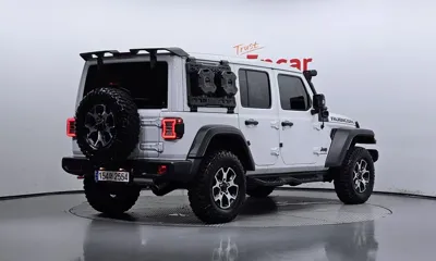 Jeep Wrangler 2023, 18330 км, за 40396.73 USD