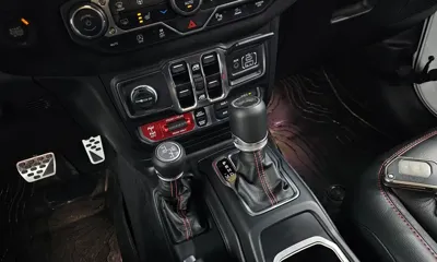 Jeep Wrangler 2023, 18330 км, за 40396.73 USD - фото 9