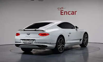 Bentley Continental 2023, 38306 км, за 144410.08 USD