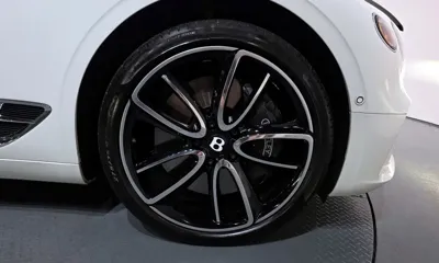 Bentley Continental 2023, 38306 км, за 144410.08 USD