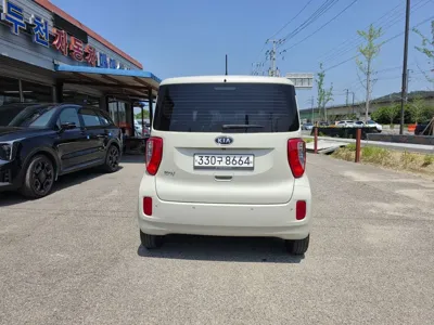 Kia Ray 2013, 118596 км, за 3275.57 USD