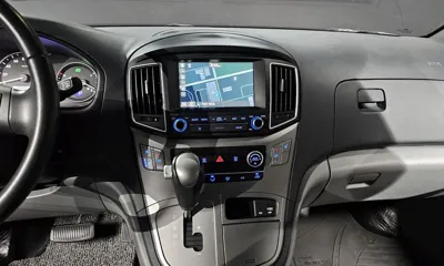 Hyundai Starex 2019, 80375 км, за 12473.72 USD - фото 14