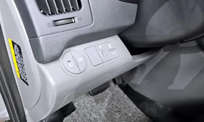 Hyundai Starex 2019, 80375 км, за 12473.72 USD - фото 16