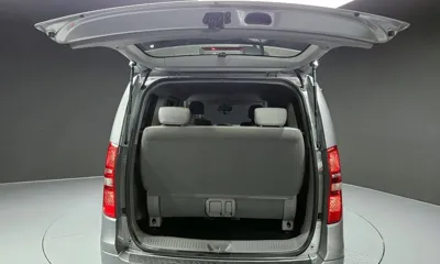 Hyundai Starex 2019, 80375 км, за 12473.72 USD - фото 20