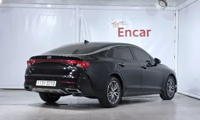 Kia K5 2021, 139125 км, за 10212.86 USD