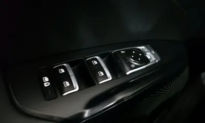 Kia K5 2021, 139125 км, за 10212.86 USD - фото 18