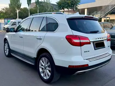 Haval H8 2017, 90000 км, за 4365.93 USD
