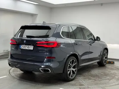 BMW X5 2021, 58000 км, за 40304.22 USD - фото 2