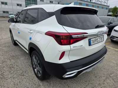 Kia Seltos 2023, 67225 км, за 13062.89 USD - фото 6