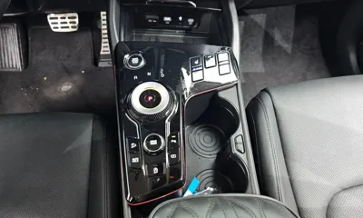Kia Sportage 2023, 41480 км, за 17291.81 USD - фото 9