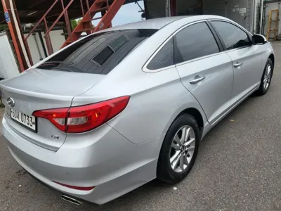 Hyundai Sonata 2016, 172449 км, за 4591.43 USD