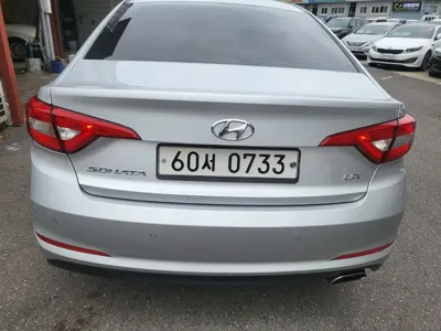 Hyundai Sonata 2016, 172449 км, за 4591.43 USD