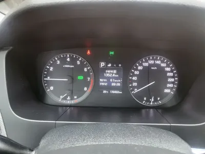 Hyundai Sonata 2016, 172449 км, за 4591.43 USD - фото 8