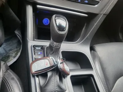 Hyundai Sonata 2016, 172449 км, за 4591.43 USD - фото 9