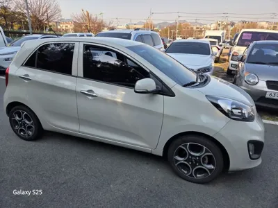 Kia Morning 2012, 87050 км, за 3060.49 USD