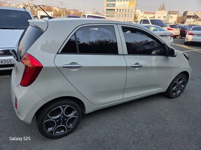 Kia Morning 2012, 87050 км, за 3060.49 USD