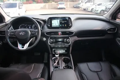 Hyundai Santafe 2019, 62585 км, за 13355.06 USD